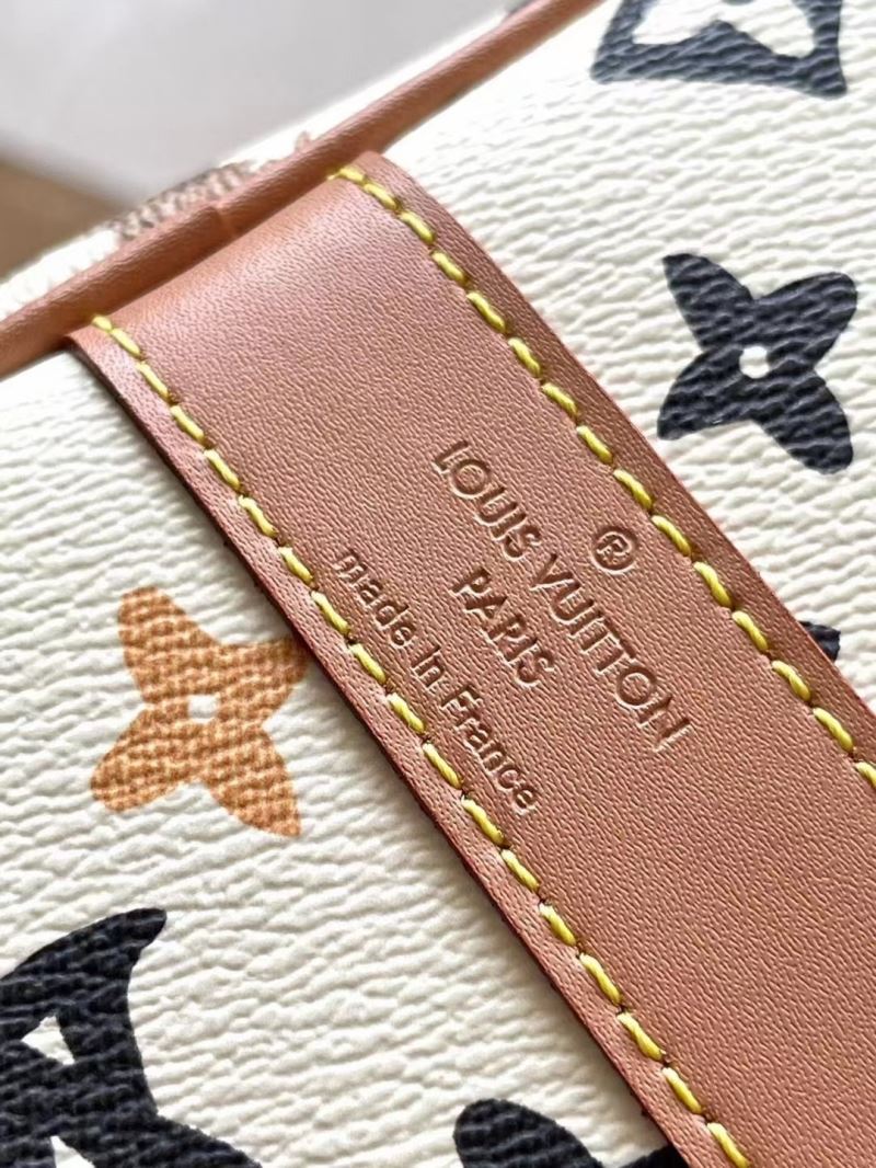 Louis Vuitton Travel Bags
